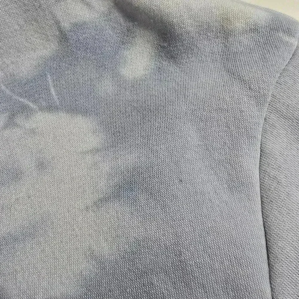 H&M tie dye crewneck - Picture 6 of 6